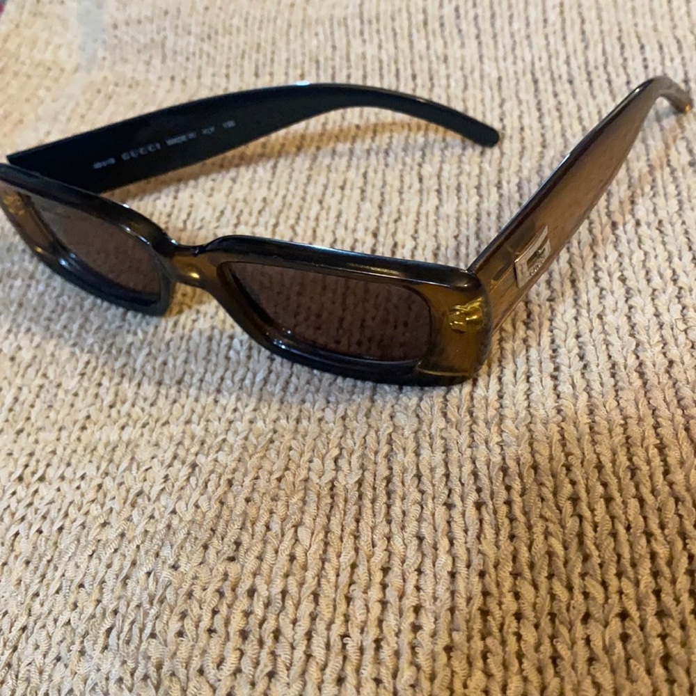 Vintage  gold Gucci Sunglasses